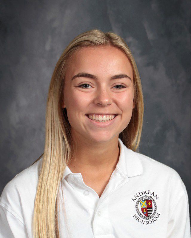 Alyssa Schichner, Andrean, soccer